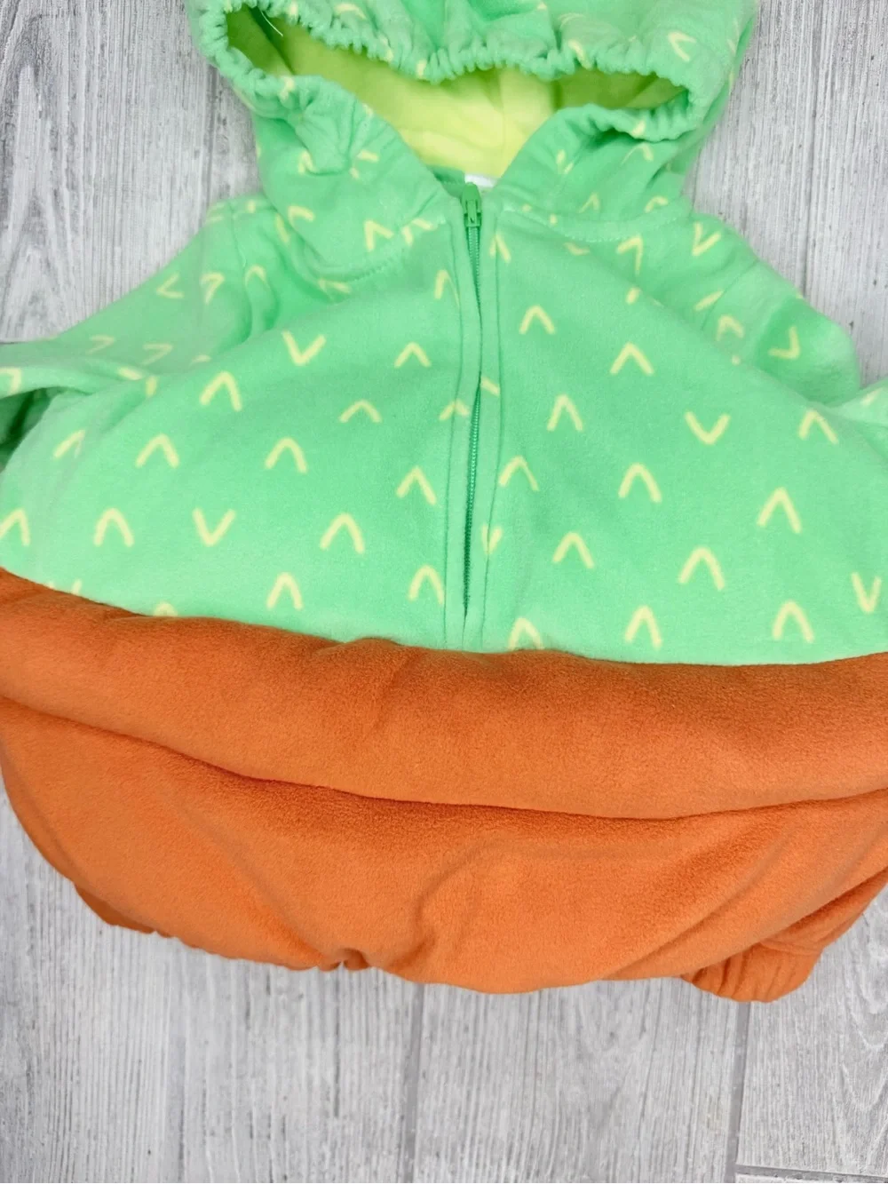 Carter's  Baby Little Cactus Halloween Costume 3-6 Months dress up cosplay